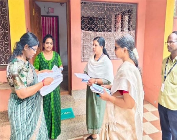 Distribution of Voter Information Slips Intensifies in Kanyakumari – District Collector Conducts On-the-Spot Inspection