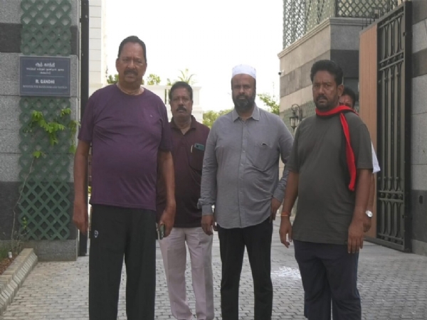 அமைச்சர் ஆர்.காந்தி