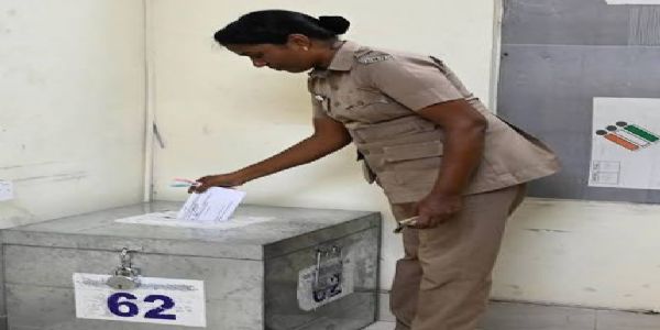 சென்னை காவலர்கள் ஏப். 18, 20 தேதிகளில் தபால் ஓட்டு பதிவு – சிறப்பு ஏற்பாடுகள் தீவிரம்