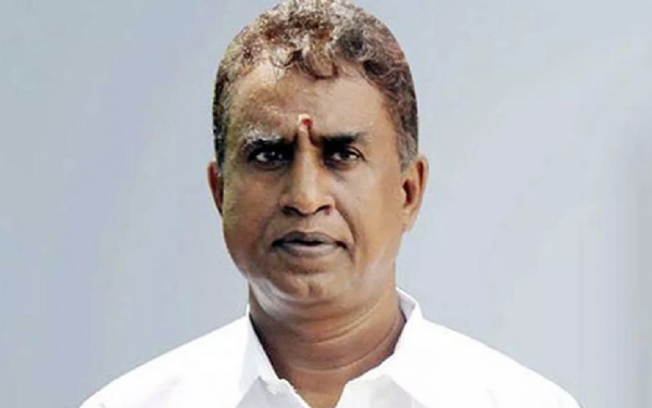 எஸ்.பி.வேலுமணி