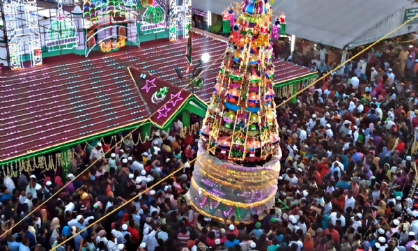 சந்தனக்கூடு திருவிழா