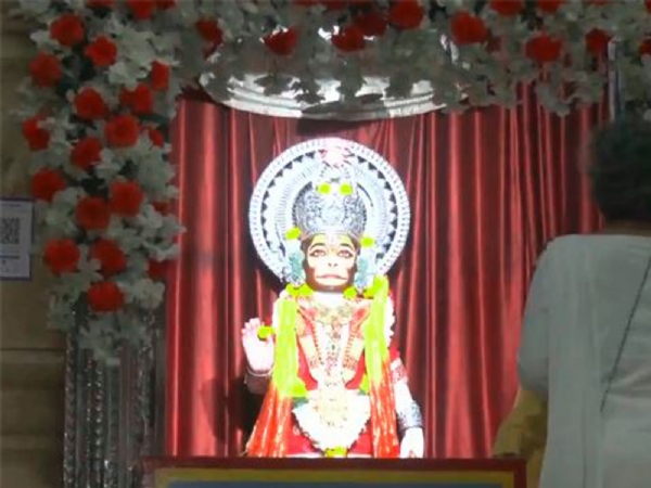 ஹனுமான் ஜெயந்தி - நாடு முழுவதும் கோவில்களில் பக்தர்கள் பெரும் திரளாக வழிபாடு