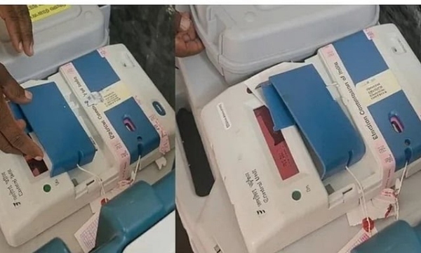 வாக்குப்பெட்டிகள்