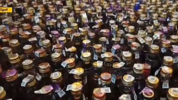 மது பாட்டில்கள்