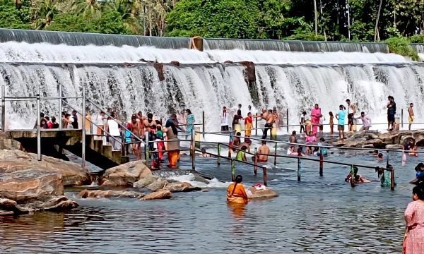கொடிவேரி அணை