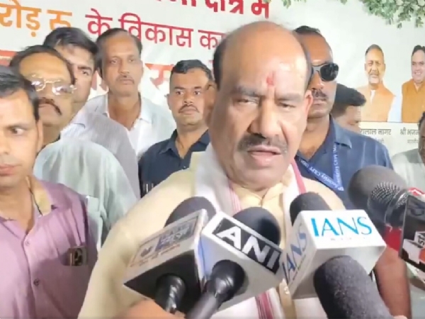 ராஜஸ்தானில் ரூ.150 கோடி வளர்ச்சித் திட்டங்களுக்கு மக்களவை சபாநாயகர் ஓம் பிர்லா அடிக்கல்  நாட்டினார்