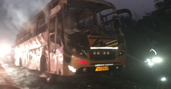 Sudden Fire Breaks Out on Private Bus