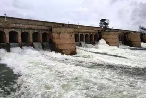 தமிழகத்திற்கு காவிரியில் 2.5 டிஎம்சி நீர் திறக்க காவிரி நீர் மேலாண்மை ஆணையம்  உத்தரவு