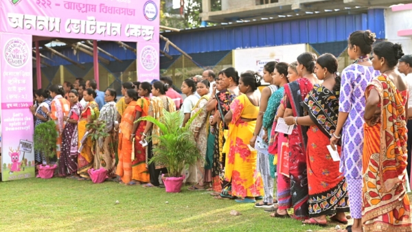 மேற்கு வங்காளத்தில் 2வது கட்ட வாக்குப்பதிவு தொடக்கம்