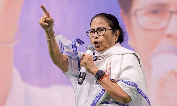 அமித்ஷா மேற்கு வங்காளத்துக்கு வந்தால், பாஜகவின் வாக்கு வங்கி குறையும் - மம்தா பானர்ஜி
