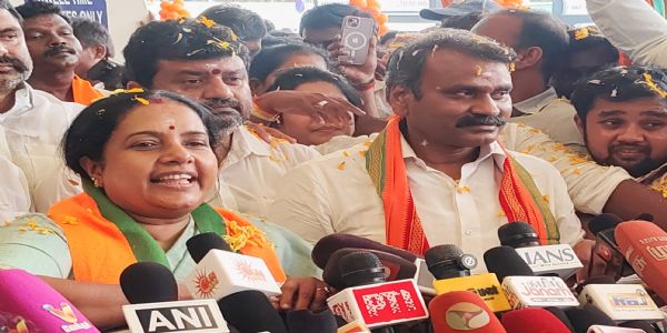 திமுக ஆட்சியில் பெண்கள் பாதுகாப்பு கேள்விக்குறியாகியுள்ளது - வானதி சீனிவாசன்