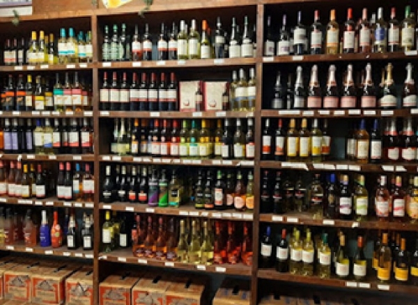 விதிமீறலில் ஈடுபடும் மதுபான கடைகளின் உரிமம் ரத்து செய்யப்படும் - புதுச்சேரி காவல்துறை எச்சரிக்கை