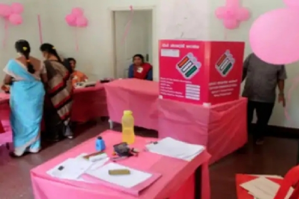 கோவையில் பெண்கள் மட்டும் பிரத்யேக ஓட்டுச்சாவடிகள் அமைக்க திட்டம் கோவையில் பெண்கள் மட்டும் பிரத்யேக ஓட்டுச்சாவடிகள் அமைக்க திட்டம்