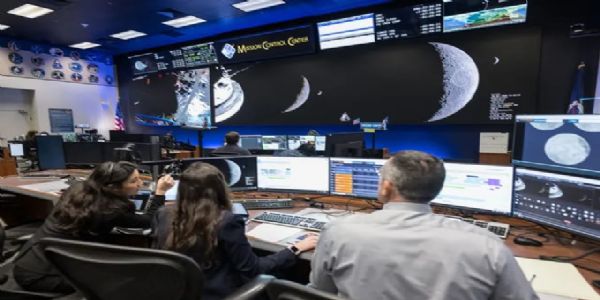 நிலா சுற்றிய வரலாற்றுப் பயணம் – ஹூஸ்டன் உற்சாகம்