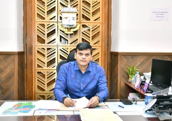 செல்லப் பிராணிகளுக்கு ஜூன் 15 ஆம் தேதிக்குள் உரிமம் பெறாவிட்டால் ரூ.5000 அபராதம் விதிக்கப்படும் - சென்னை  மாநகராட்சி எச்சரிக்கை