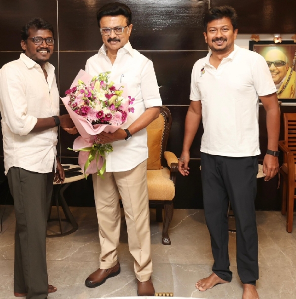 Director Mari Selvaraj meets with DMK President M.K. Stalin.