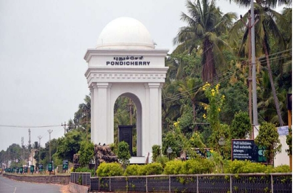 Puducherry, the NDA alliance is leading.
