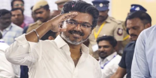 த.வெ.க தலைவர் விஜய் தலைமையில் த.வெ.க எம்.எல்.ஏ.க்கள் கூட்டம்