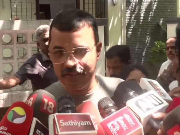 AIADMK Spokesperson Kovai Sathyan