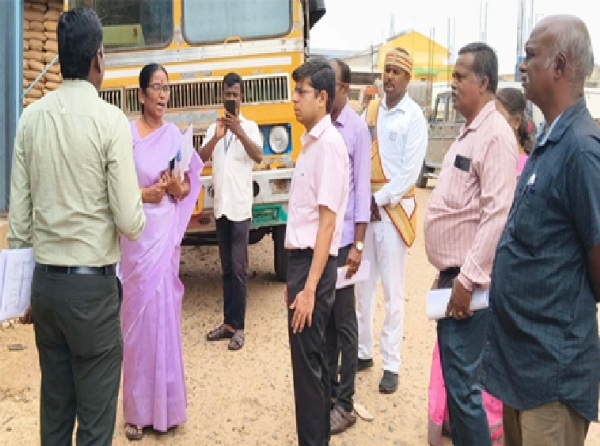 Thoothukudi District Collector Inspects TASMAC Warehouse