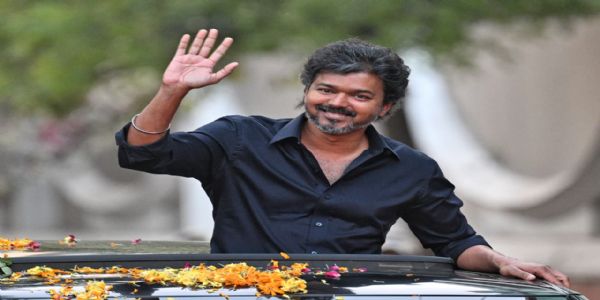 பன்னிரண்டாம் வகுப்பு பொதுத் தேர்வில் வெற்றி பெற்ற மாணவர்களுக்கு தவெக தலைவர் விஜய் வாழ்த்து