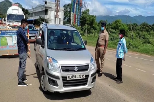 நிபா வைரஸ் முன்னெச்சரிக்கை : தமிழக - கேரள எல்லையில் தீவிர மருத்துவ கண்காணிப்பு நிபா வைரஸ் முன்னெச்சரிக்கை : தமிழக - கேரள எல்லையில் தீவிர மருத்துவ கண்காணிப்பு