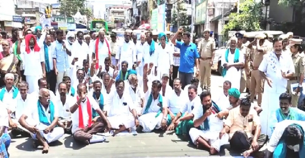 Farmers stage a road blockade in Karaikal Farmers stage a road blockade in Karaikal