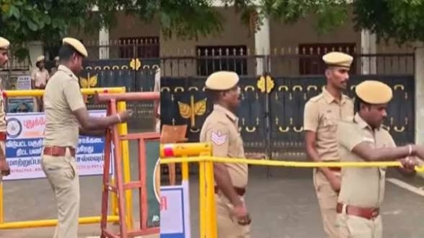 அதிமுக அலுவலகம்