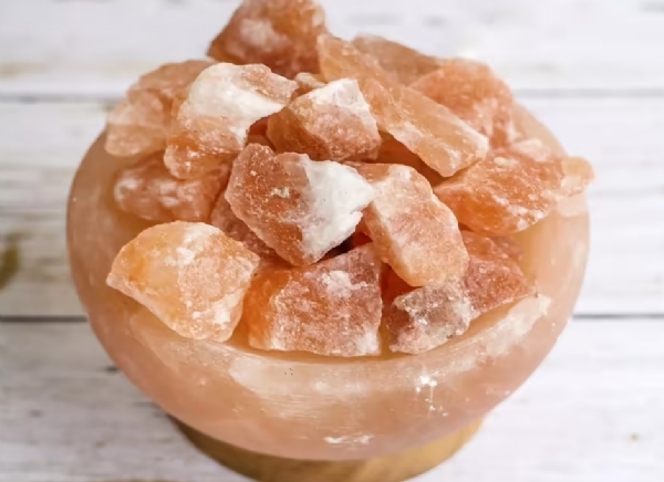 Health benefits of almond gum