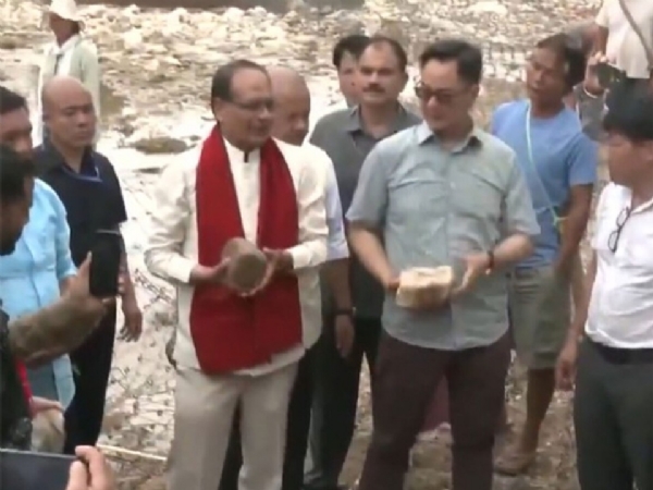 Union Ministers inspect flood-hit East Siang