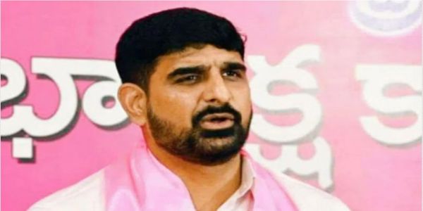 ஏழைகளின் உடல்நலத்துடன் விளையாடினால் நடவடிக்கை - பிஆர்எஸ் கட்சி தலைவர் கௌஷிக் ரெட்டி எச்சரிக்கை