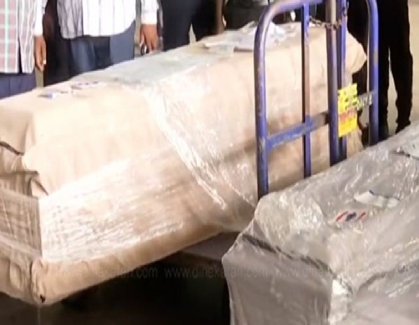 Bodies of two deceased Tamils arrive Bodies of two deceased Tamils arrive