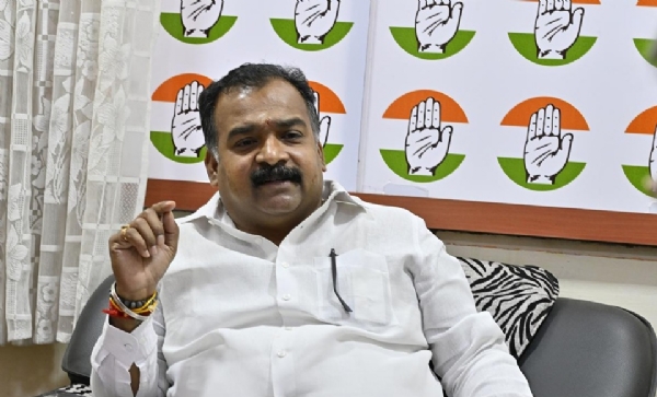 மாணிக்கம் தாகூர் தலைமையில் முதன்முறையாக இன்று தமிழக காங்கிரஸ் மாவட்ட தலைவர்கள் ஆலோசனைக் கூட்டம் மாணிக்கம் தாகூர் தலைமையில் முதன்முறையாக இன்று தமிழக காங்கிரஸ் மாவட்ட தலைவர்கள் ஆலோசனைக் கூட்டம்