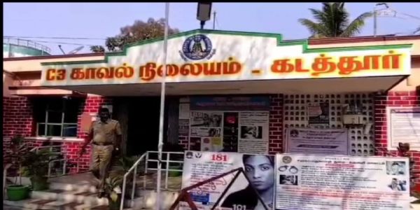 நிலத்தகராறில் இறந்தவரின் உடலை அடக்கம் செய்ய முயற்சி - பிரேதத்தை கைப்பற்றிய போலீசார் விசாரணை