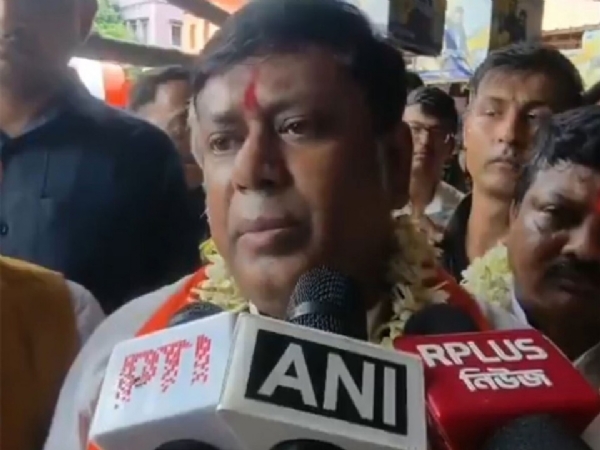 Attack on journalists during Kolkata student protest