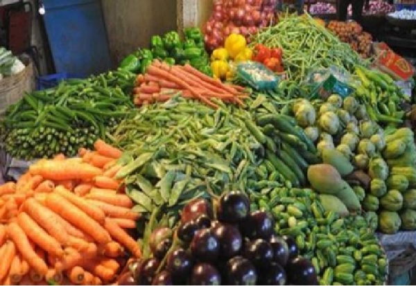 Vegetable prices skyrocket in Tiruvarur. Vegetable prices skyrocket in Tiruvarur.