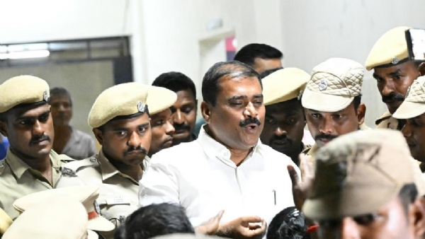 சிறையில் அடைக்கப்பட்டதை எதிர்த்து திமுக எம்எல்ஏ மார்க்கண்டேயன் தாக்கல் செய்த மனு - நீதிமன்றத்தில் இன்று விசாரணை சிறையில் அடைக்கப்பட்டதை எதிர்த்து திமுக எம்எல்ஏ மார்க்கண்டேயன் தாக்கல் செய்த மனு - நீதிமன்றத்தில் இன்று விசாரணை