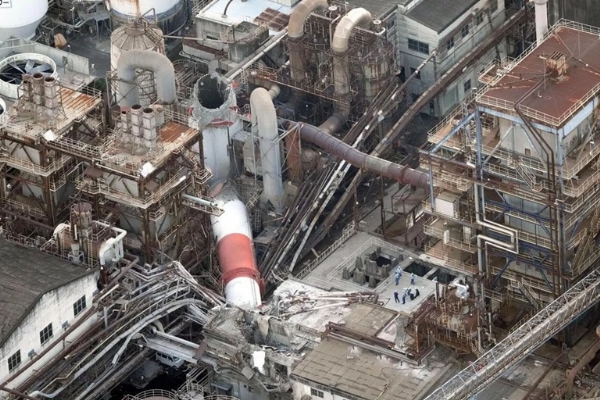 Powerful earthquake rocks Japan Powerful earthquake rocks Japan