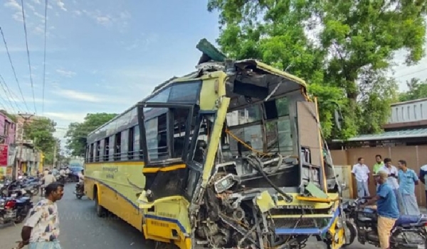 collision between government buses collision between government buses