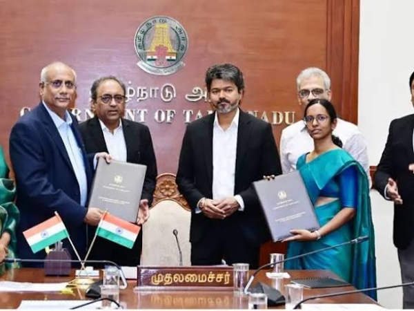 Vijay signed Mou Vijay signed Mou