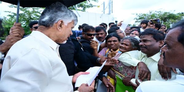 குப்பம் முழுவதும் 'நெட் ஜீரோ' திட்டம் -அமல் நலகம்பள்ளி கிராமத்தை பார்வையிட்ட முதல்-மந்திரி சந்திரபாபு நாயுடு