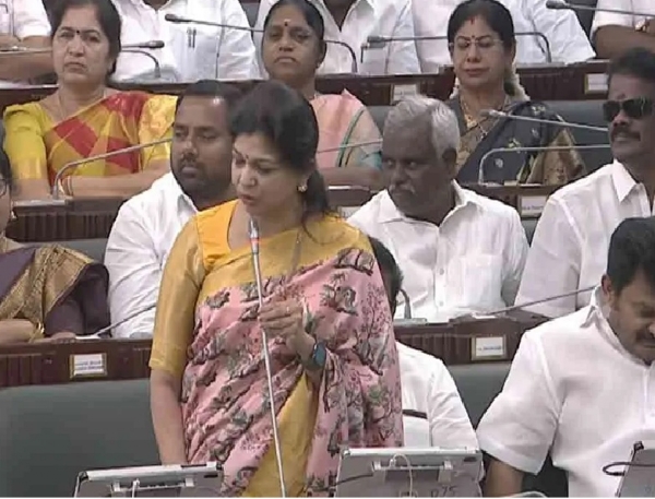 PMK supports the separate resolution to scrap NEET.