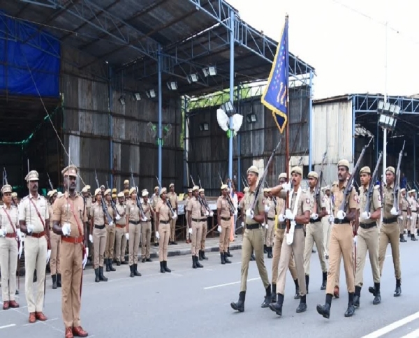 சுதந்திர தின விழாவை முன்னிட்டு சென்னையில் 3வது நாளாக அணிவகுப்பு ஒத்திகை