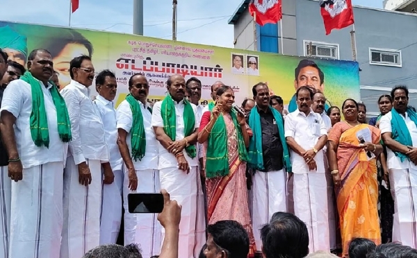 பயிர்க் கடன்களை நிபந்தனையின்றி தள்ளுபடி செய்ய வேண்டும் - முன்னாள் அமைச்சர் பா.வளர்மதி