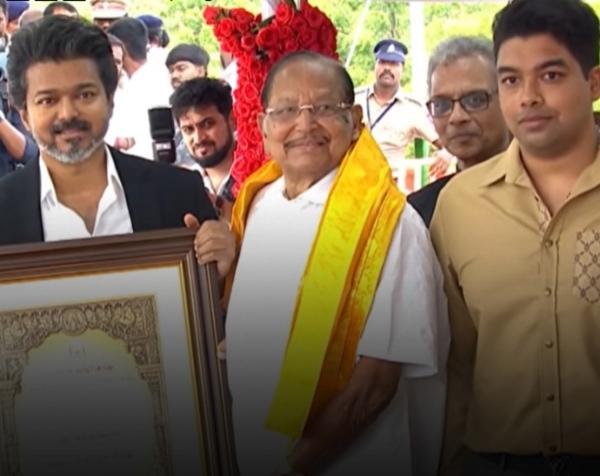 Vijay Presents Special Awards to Achievers Vijay Presents Special Awards to Achievers
