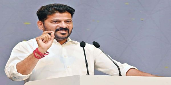 கீத தொழிலாளர்களுக்கு ஓய்வூதியம் வழங்கப்படும் அரசு நிலங்களில் ஈத்தா, பனை மரங்கள் வளர்க்கப்படும் - முதல்வர் ரேவந்த் ரெட்டி