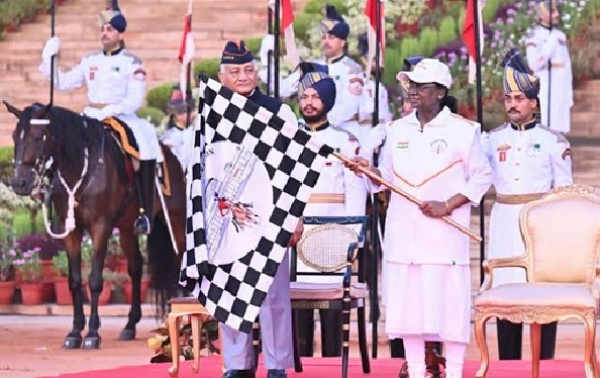 ராஷ்டிரபதி பவனில் PBG சோல்ஜரத்தான் தொடக்கம் - குடியரசுத் தலைவர் திரௌபதி முர்மு கொடியசைத்து தொடங்கி வைத்தார் ராஷ்டிரபதி பவனில் PBG சோல்ஜரத்தான் தொடக்கம் - குடியரசுத் தலைவர் திரௌபதி முர்மு கொடியசைத்து தொடங்கி வைத்தார்