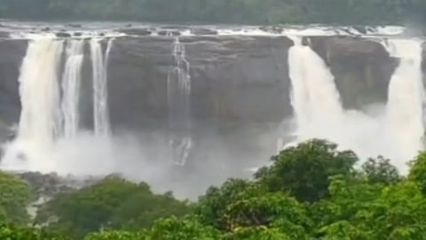 நீர்வீழ்ச்சி நீர்வீழ்ச்சி
