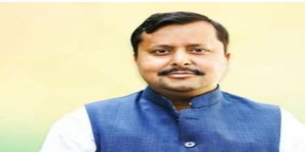 வந்தே மாதரம் விவகாரம் - நாடு முழுவதும் காங்கிரஸுக்கு எதிராக பிரச்சாரம் செய்ய பா.ஜ.க தீர்மானம்!