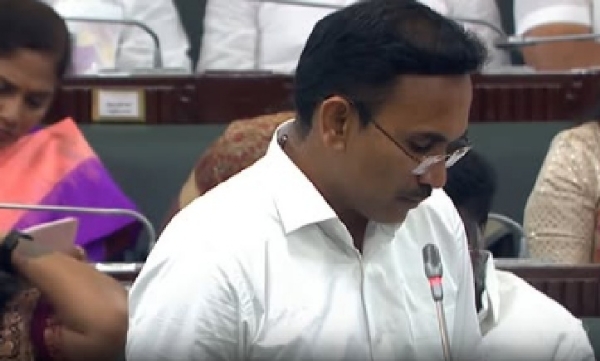 Public need not fear swine flu – Minister Arun Raj asserts. Public need not fear swine flu – Minister Arun Raj asserts.